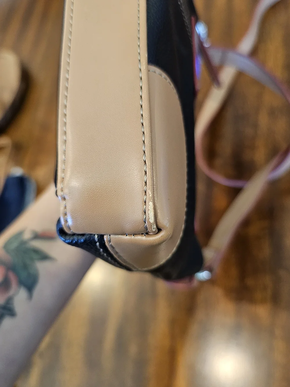 Tingnanello stylish crossbody